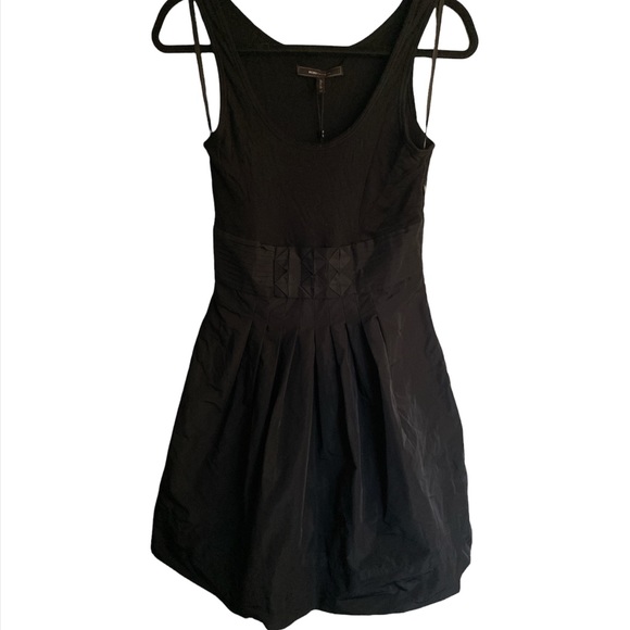 Bcbg black dress new with tags size 4 - Picture 1 of 3